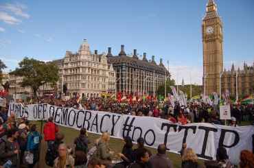 Kontroversiellt skydd för investerare