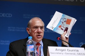 OECD:s generalsekreterare presenterar rapporten. Foto: OECD/Andrew Wheeler