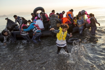 Arbetsmarknadens parter ska bidra till lösning på flyktingkrisen