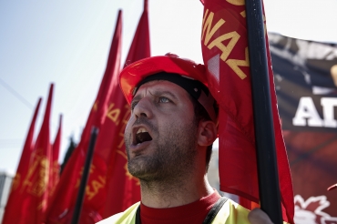 Krisen har försvagat Europas kollektivavtal