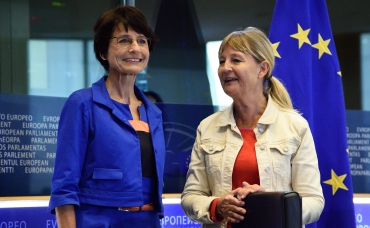 EU:s sociala pelare lyfter fram vikten av delad föräldraledighet