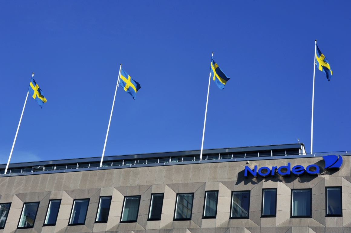 Nya finansskatten kan slå mot jobb i stället för vinster