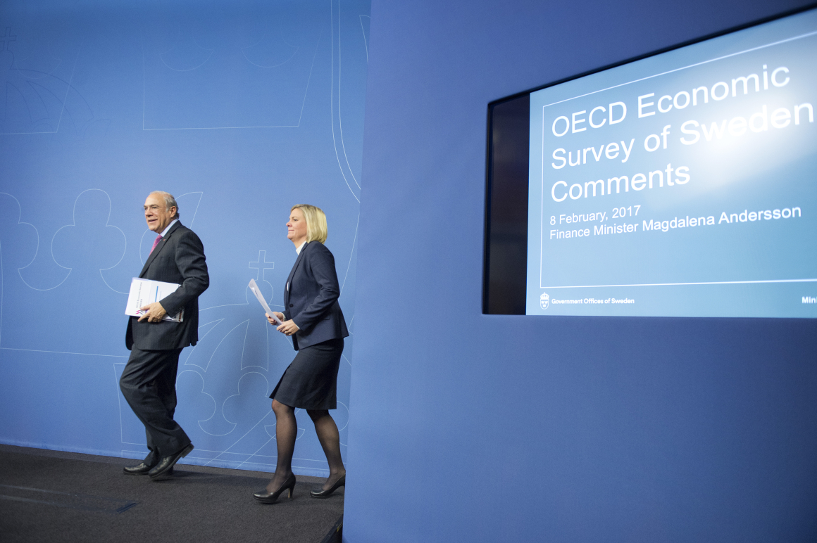 ”OECD tonar ner kraven på sänkta lägstalöner”