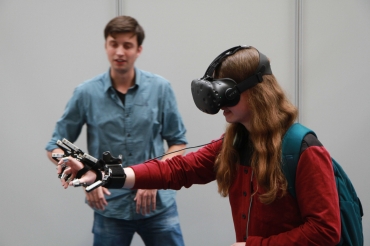 Den virtuella revolutionen på jobbet