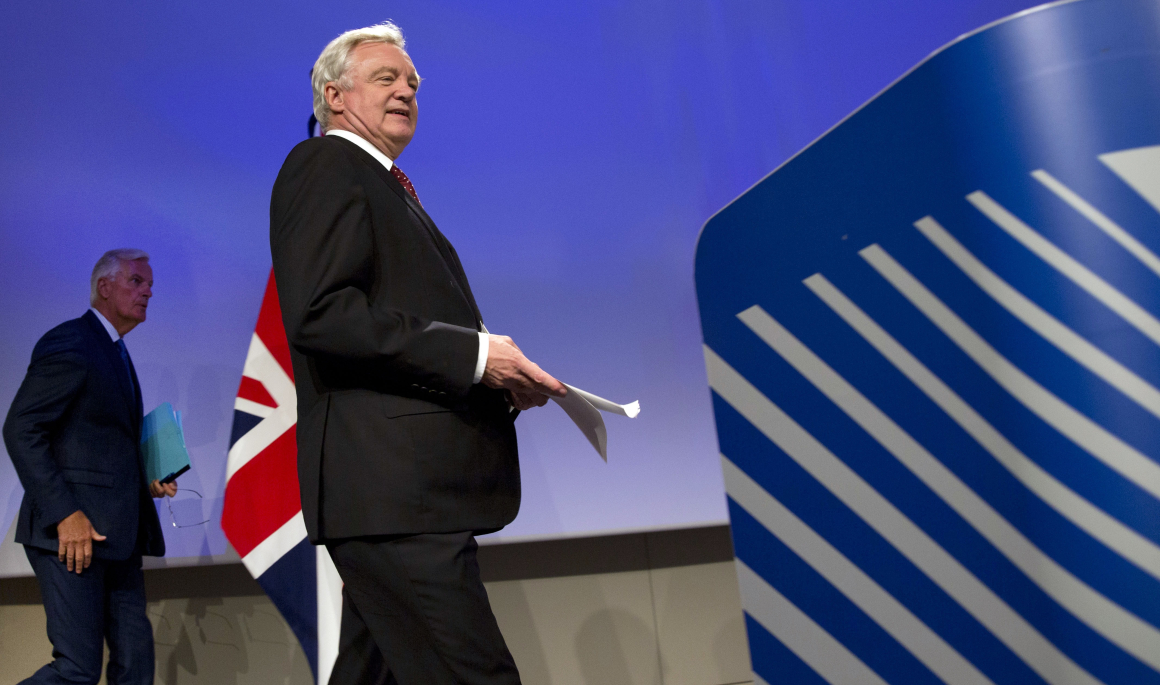 Storbritannien vill stoppa all fri rörlighet direkt efter Brexit Storbritannien vill stoppa all fri rörlighet direkt efter Brexit