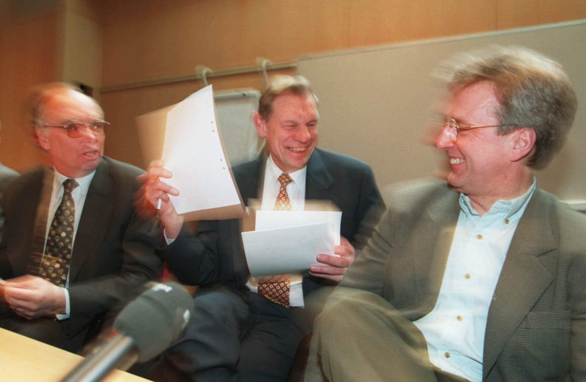 Brist på samsyn kan ta lönebildningen från parterna