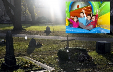 Svenska kyrkan tvättar bort tråkstämpeln kring döden