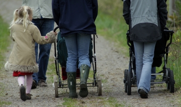 Replik: Ytterligare föräldradagar bör tredelas