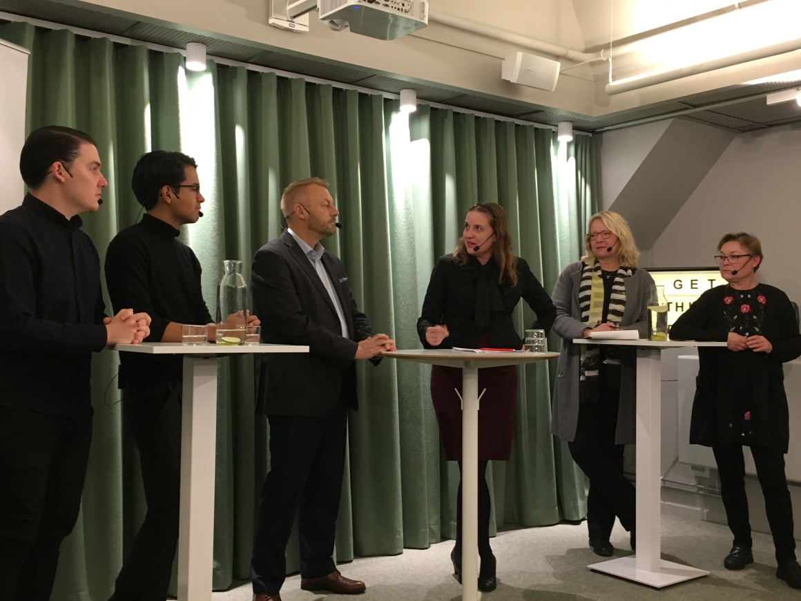 TCO krokar arm med ungdomsförbunden