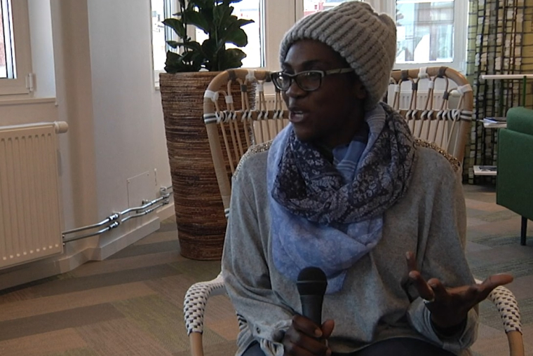 Tendai Makanza: Att ta på mig var hans sätt att fira