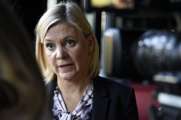 Finansministern kritisk till utlandsföddas val av föräldrar