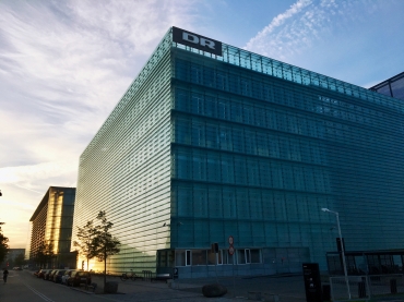 Forskare: Danskt ingrepp i public service del av en trend