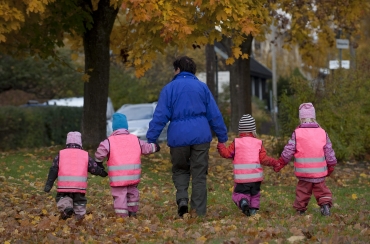IFAU: Poliser, sjuksköterskor och lärare stannar i yrket