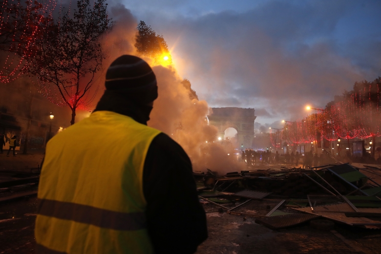 Demonstranten: ”Målet på lördag är att inta Elyséepalatset”