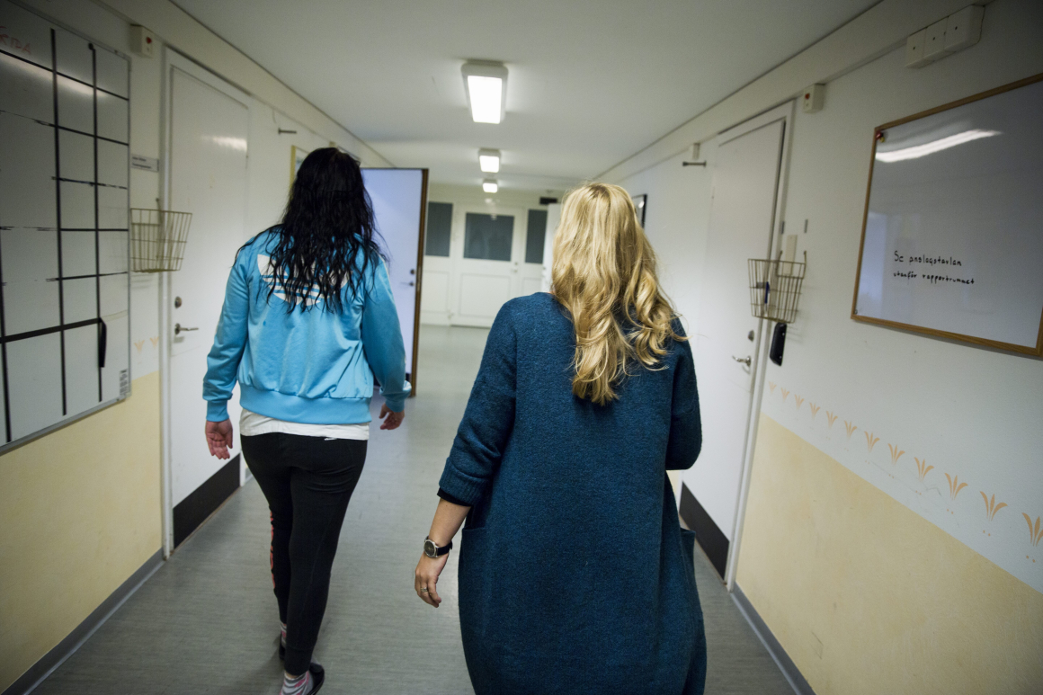 ST: Riskerar att leda unga vuxna till grövre brottslighet