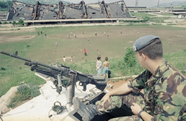 Vi kan välja att inte göra EU till ett stort Bosnien