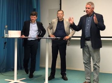 Calmfors: Rimligt att facken tar visst ansvar för a-kassan