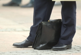 IFAU: Kvinnor missar unika jobb efter familjebildning