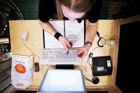 Behovsanställda betalar högt pris för flexibiliteten