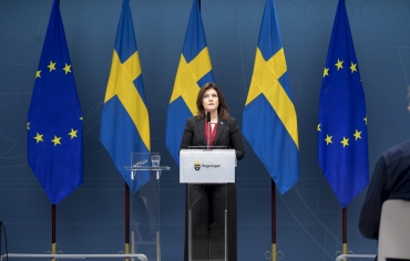 LO: Regeringens las-förslag kör över motståndarna