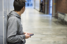 Klädkod i skolan ställer högre krav på mobbare 