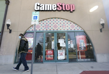 Gamestop splittrar LO och Timbro