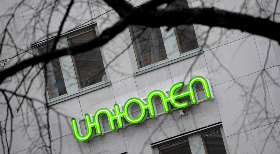 Unionen-topp hängs ut av Dumpen