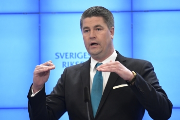 SD vill sänka arbetsgivaravgiften för de två första anställda