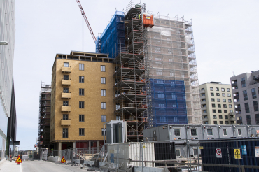 Två bostadsforskare: fri hyressättning löser inte bostadsbristen