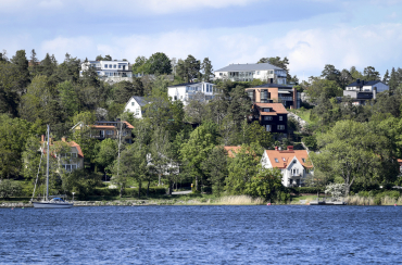 Tala för de fattiga, och ge till de rika