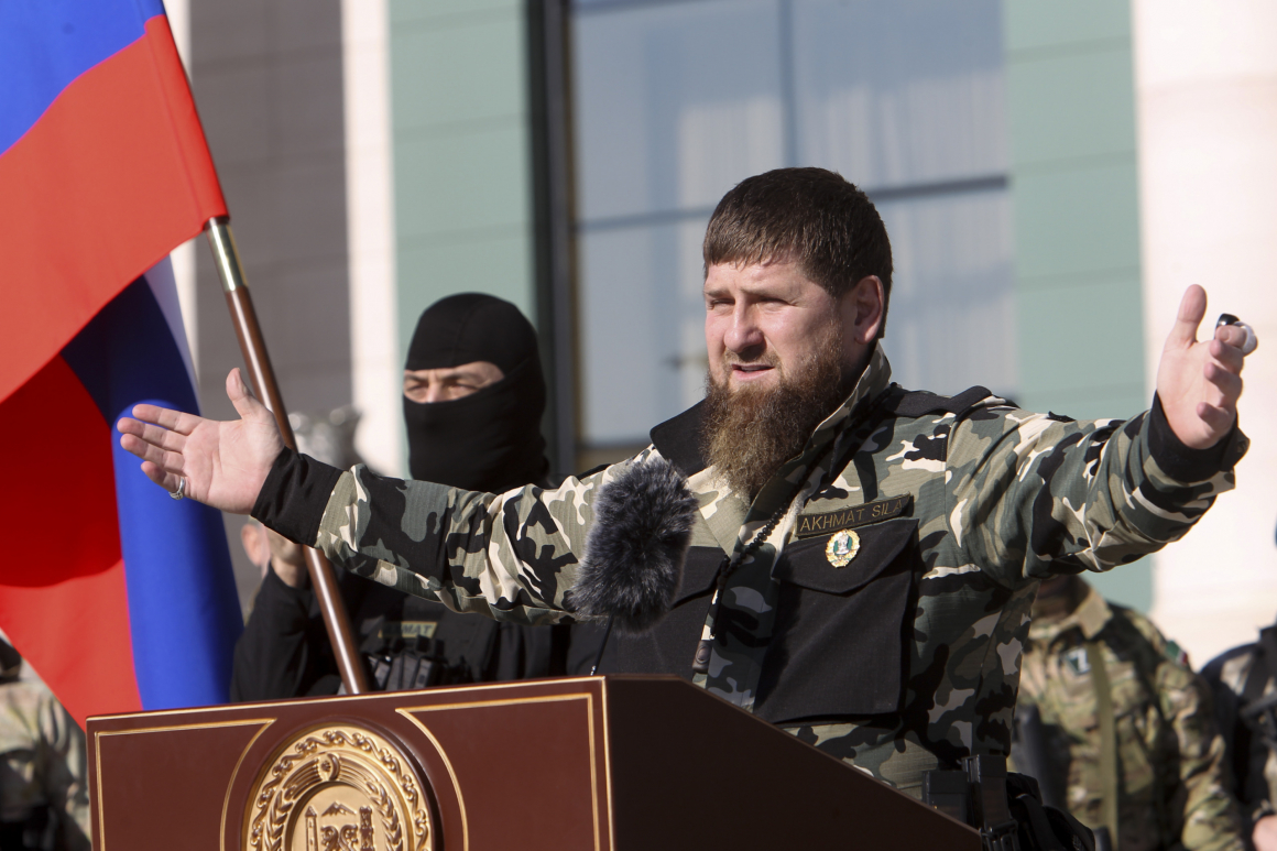 Ryska facket låter Ramzan Kadyrov förklara kriget i Ukraina