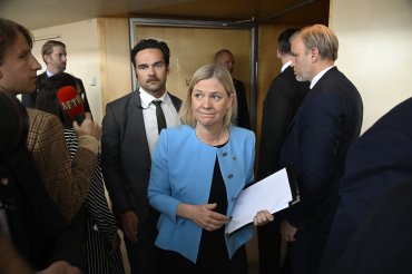 S starkt framåt bland tjänstemännen