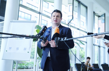 Tyska parlamentet röstar för stärkt a-kassa – begraver Hartz IV