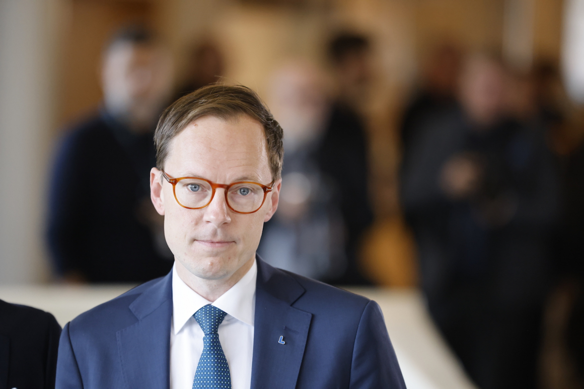 Utbildningsminister Mats Persson (L): Vi kan ta till åtgärder om det behövs