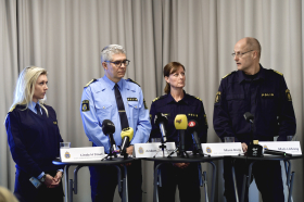 Bristande insyn i Polisens rekryteringar vållar debatt