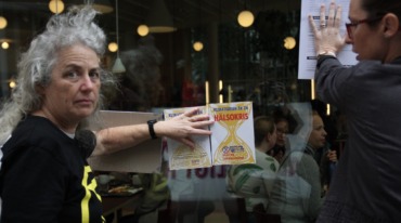 Extinction Rebellion tar sikte på tjänstemännen