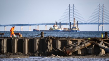 Tesla-striden sprider sig över Öresund