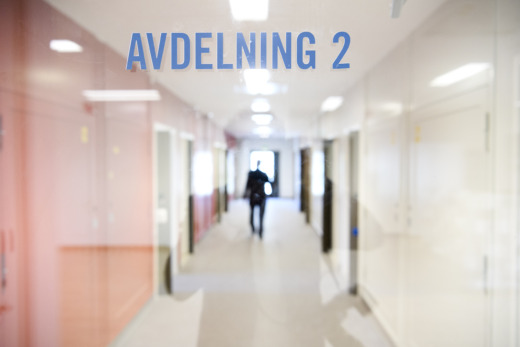Kriminalvårdare fuskade med stämpelklockan