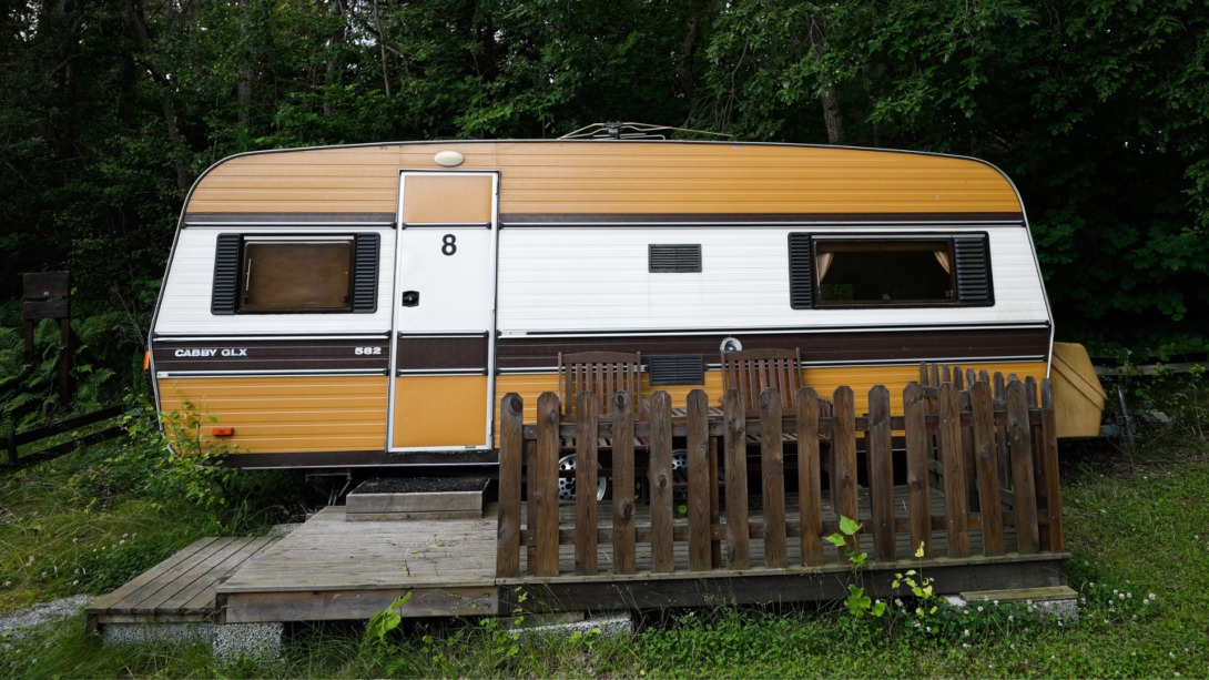 Extrajobb, sjukdom och öl på lunchkortet – 7 saker du måste veta på semestern