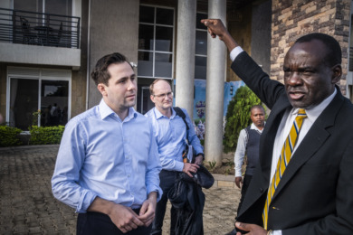 Bistånd till Palmecentret dras in – ”partipolitisk styrning”