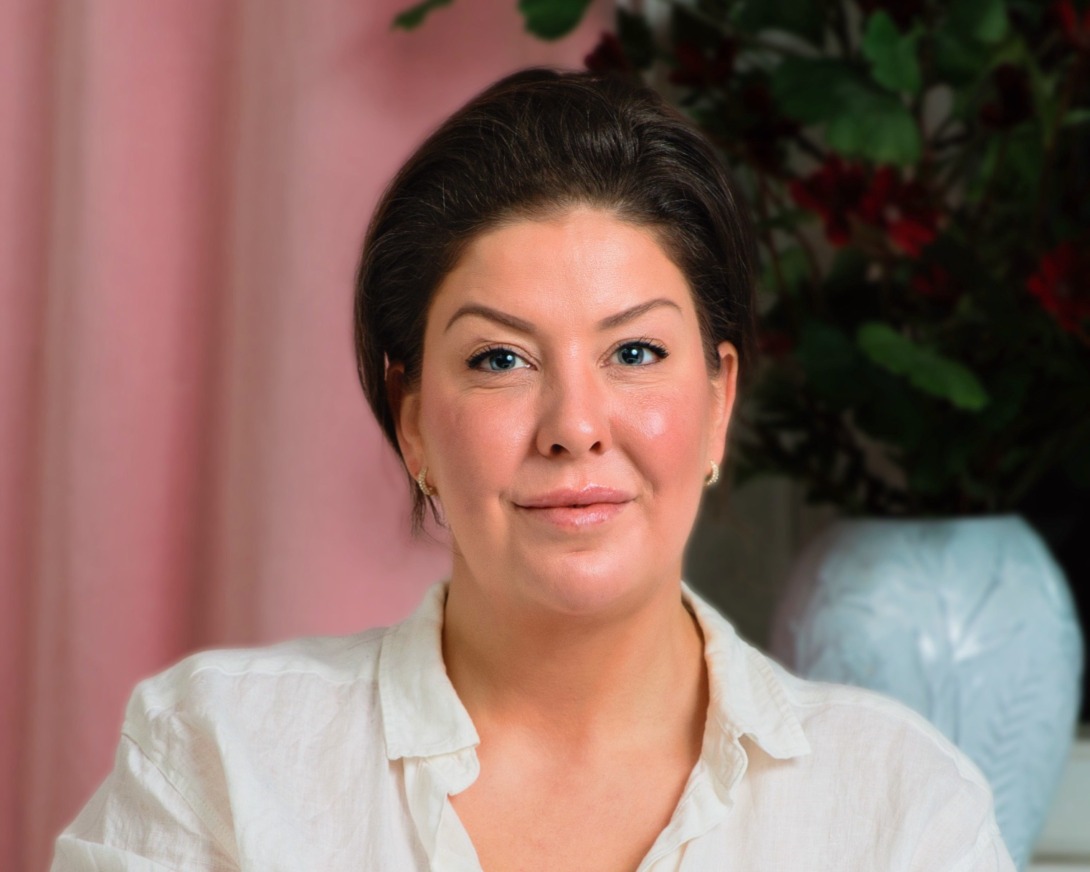 Tystnad på jobbet när Josefin berättade om misshandeln