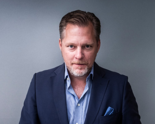 Professorn: ”Regeringen bör ta Günther Mårder ur tjänst”