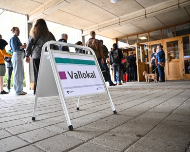 Tjänstemännen röstar inte längre som Sverige